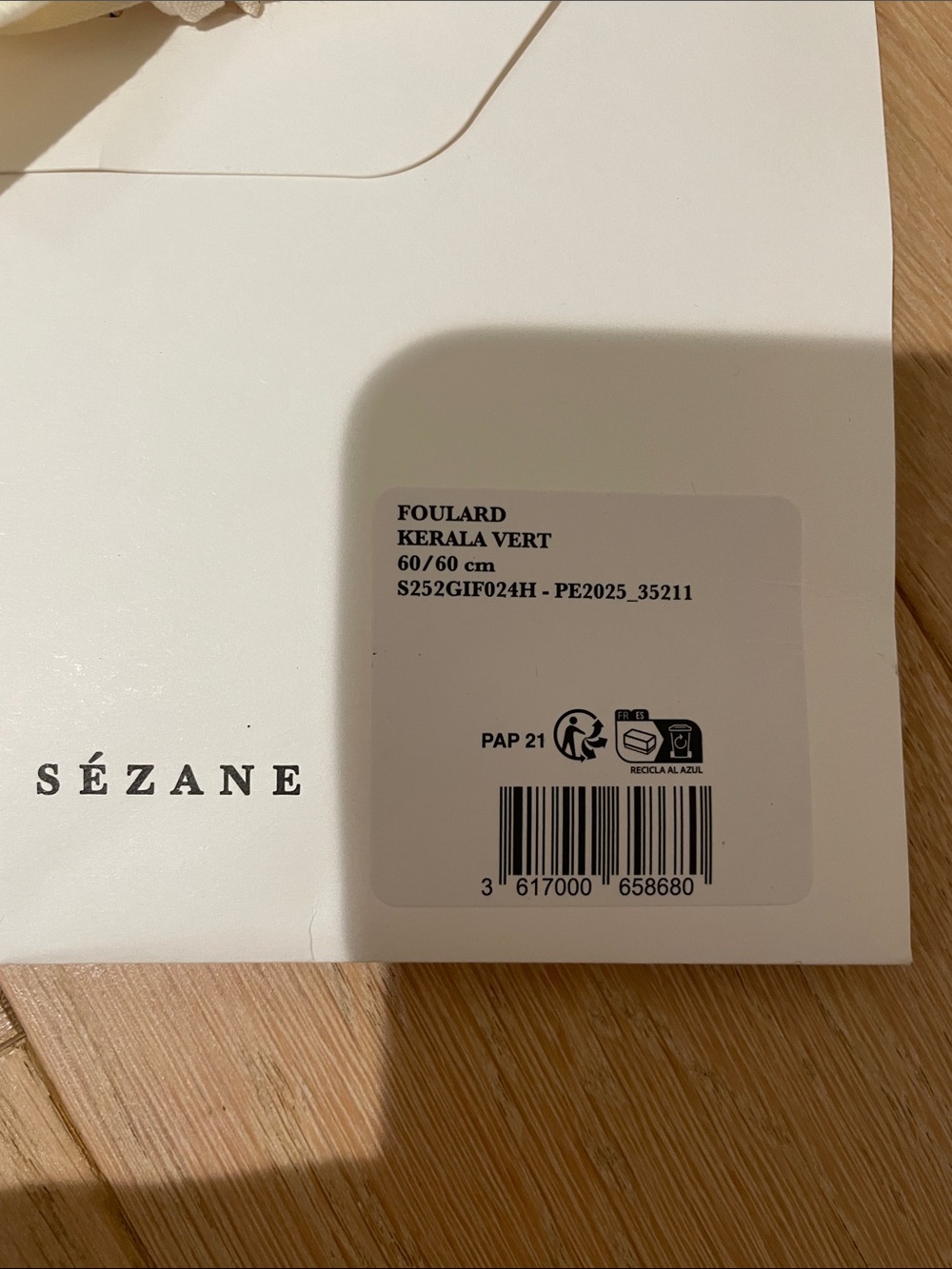 NWT Sezane Scarf Le Foulard Pour LA VIE 🇫🇷 - Picture 4 of 4